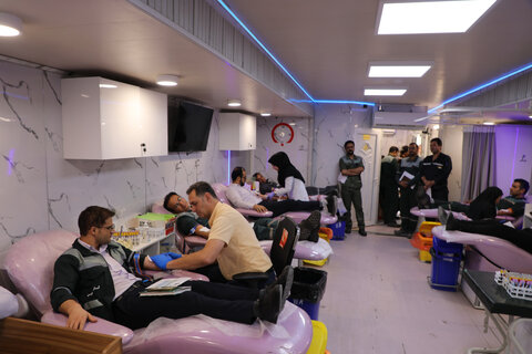 کارکنان فولاد آلیاژی ایران خون اهدا کردند اهدا خون