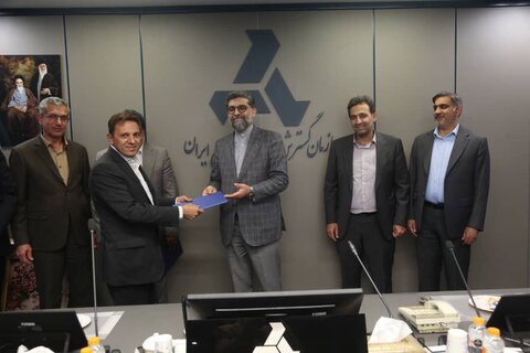 سازمان مدیریت صنعتی باید راهکارهای مؤثر برای آینده صنعت کشور ارائه دهد فرشاد مقیمی