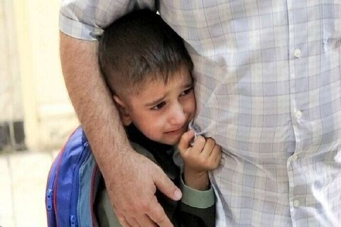 تا حد امکان اخبار جنگ را در حضور کودکان دنبال نکنید کودک