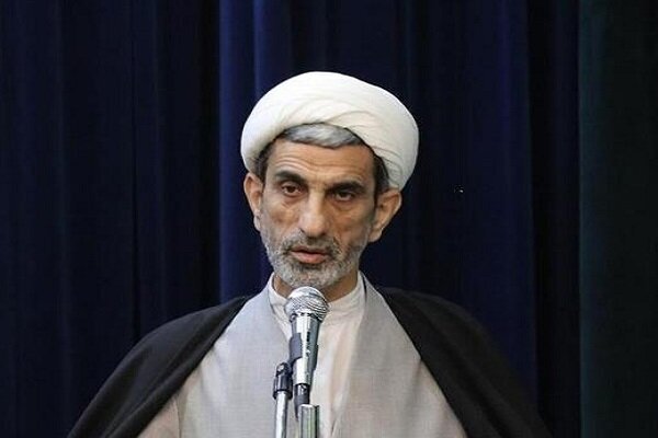 اشد مجازات در انتظار خائنان به نظام است