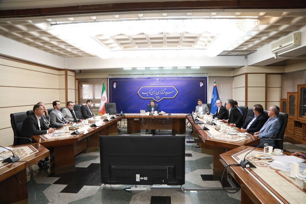 بازاریان در جنگ تحمیلی با دشمن، رزمندگان جبهه اقتصادی‌اند