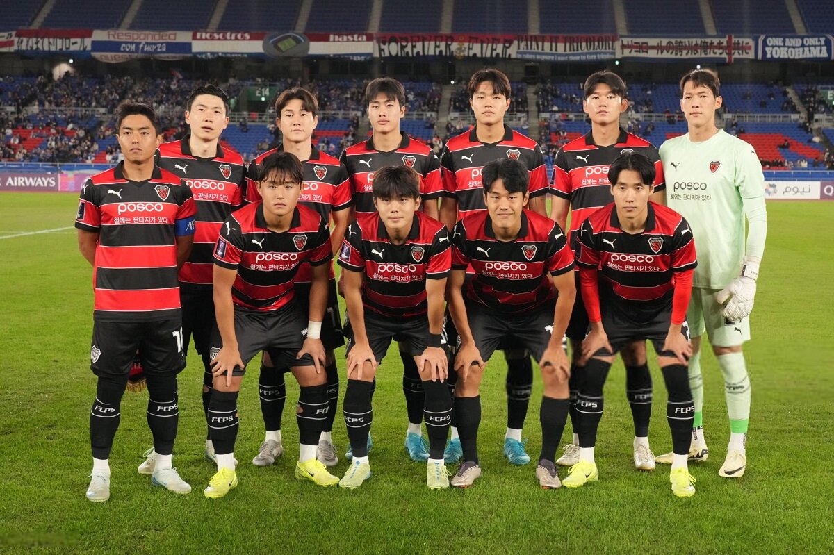 عکس تیمی پوهانگ