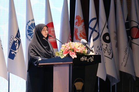 شینا انصاری