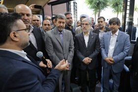بازدید وزیر علوم از مرکز نوآوری فولاد مبارکه در دانشگاه صنعتی اصفهان