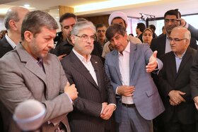 بازدید وزیر علوم از مرکز نوآوری فولاد مبارکه در دانشگاه صنعتی اصفهان