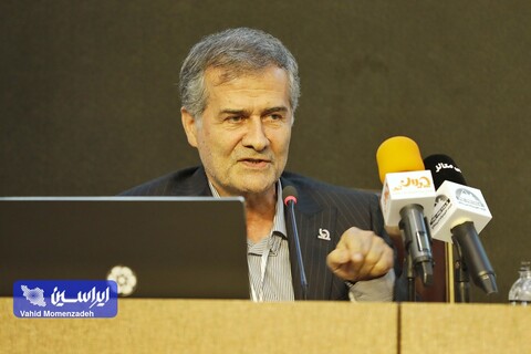 با آلایندگی ۳۵ درصد کمتر، جای ما در رقابت جهانی خالی است خلیفه سلطانی