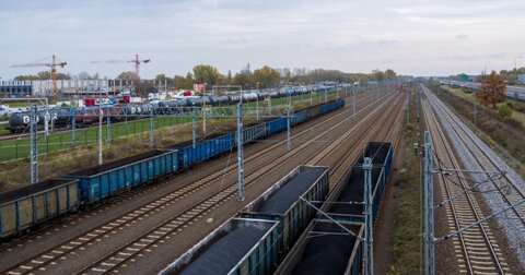 افزایش تعرفههای راهآهن؛ گرهای جدید بر ریسمان صنعت اوکراین راه آهن