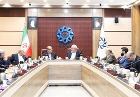 سرمایه‌گذاری در انرژی پاک برای روشنایی پایدار