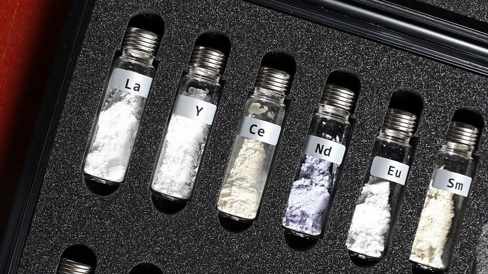 رقابت استراتژیک واشنگتن و پکن بر سر مواد معدنی