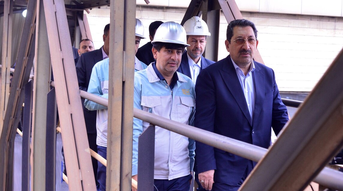 میدان داری فولاد در نبرد تولید