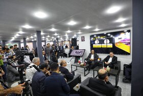 صنعت فولاد، پیروز میدان بحرانها