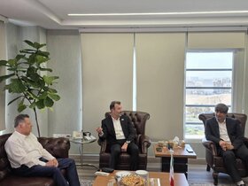 تجربه دیروز، افق فردا