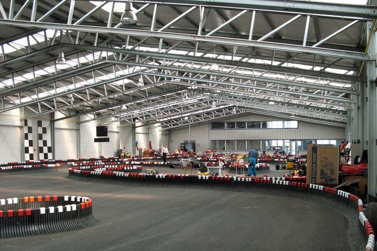 فولاد در خدمت قهرمانان ورزش