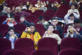 خانواده باکلاس، خانواده باکتاب