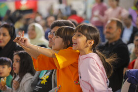 خانواده باکلاس، خانواده باکتاب