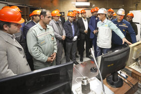 بازدید مدیران معدنی از خطوط تولید فولادمبارکه