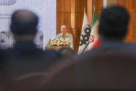 بازدید مدیران معدنی از خطوط تولید فولادمبارکه