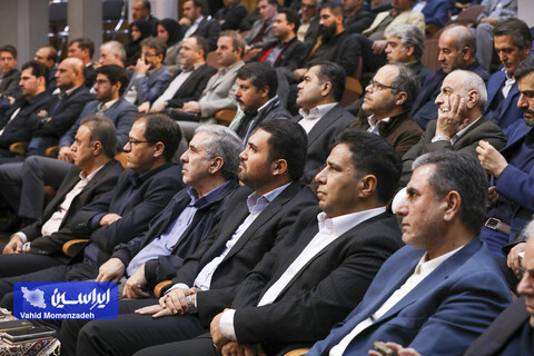 بازدید مدیران معدنی از خطوط تولید فولادمبارکه