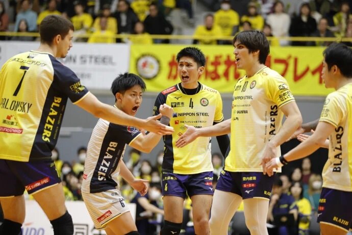 نیپون استیل؛ از فولاد تا ورزش