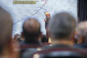 اولین نشست راهبردی مدیران عامل و اعضای هیئت مدیره شرکت‌های گروه فولاد مبارکه