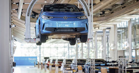 از تولید خودرو تا هوش مصنوعی