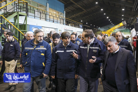 نوسازی ناوگان حمل و نقل صنعتی فولاد مبارکه آغاز شد