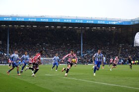 فوتبال در سایه کوره‌های خاموش