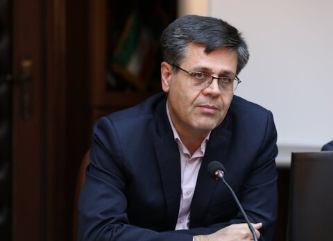 مدیریت مصرف و وصول مطالبات