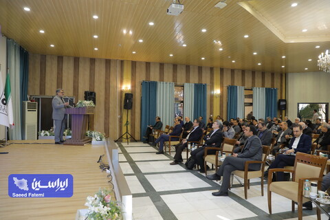 نشست هم‌اندیشی مدیران عامل شرکت‌های پیمانکار با معاونین و مدیران گروه فولاد مبارکه