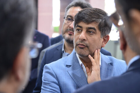 رمز پیشتازی در عصر تغییرات جهانی