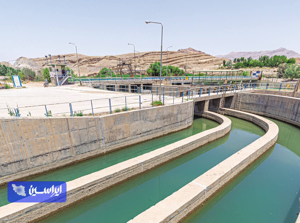 حیات در سایه صنعت