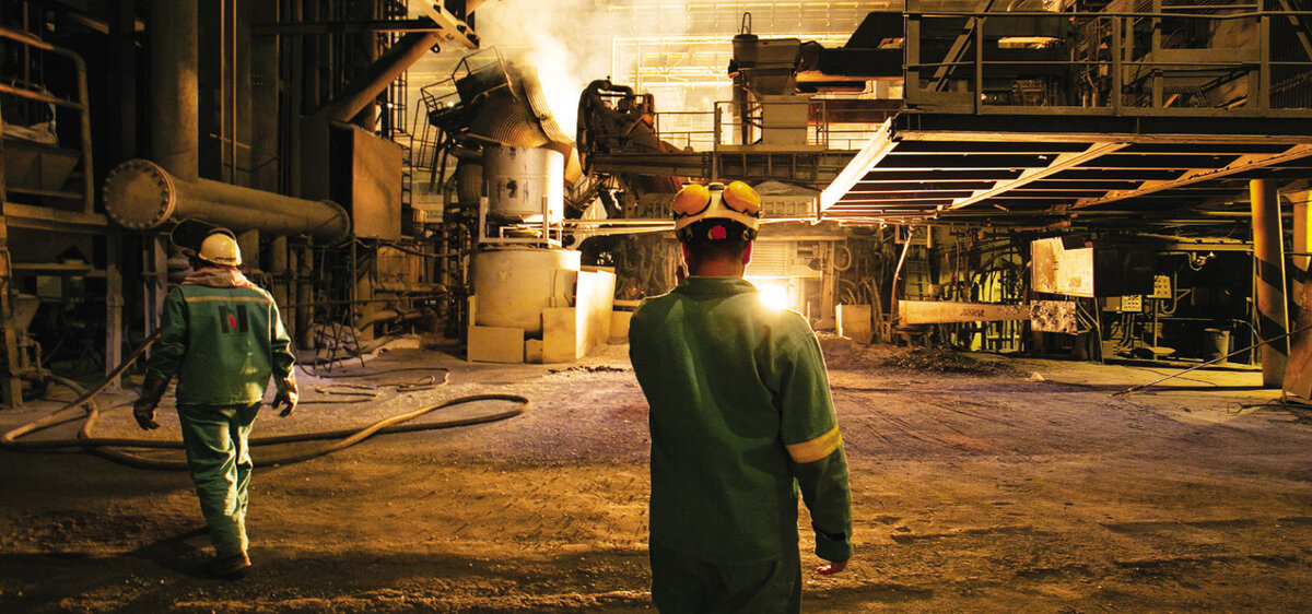 مهندسان فولاد؛ معمارانی از دل کوره‌ی تحریم