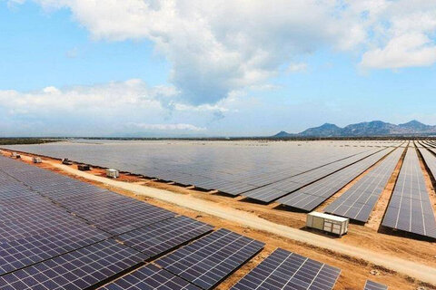 درخشش خورشید در افق انرژی