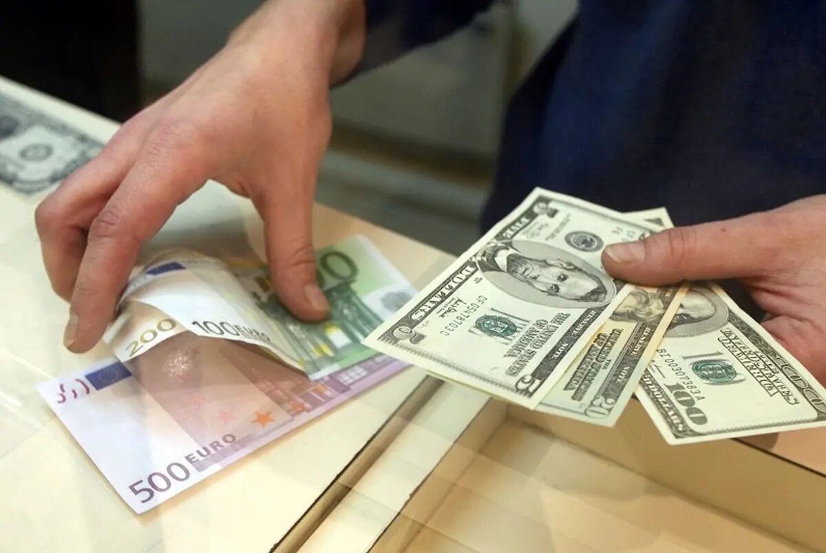 افزایش قیمت دلار و ارزهای مهم در بازار مبادله