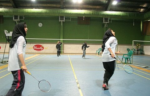 نایب‌قهرمانی بانوان بدمینتون‌باز فولادمبارکه