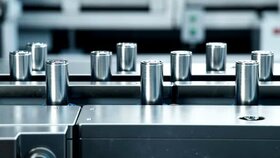 اقتصاد آینده بر دوش باتری‌ها