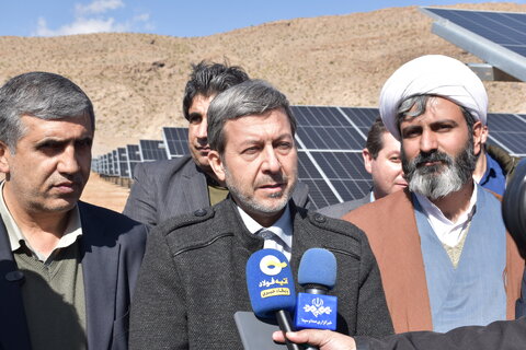 عزم فولادمبارکه برای توسعه هزار مگاوات انرژی خورشیدی در اصفهان