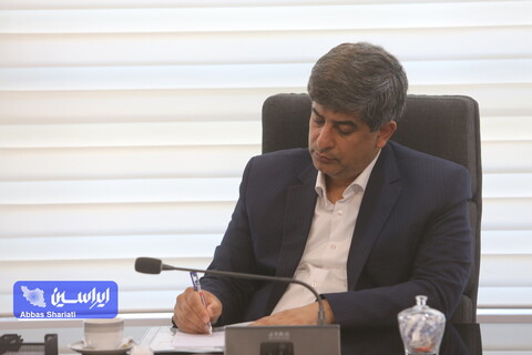 نشست هم‌اندیشی مدیرعامل گروه فولادمبارکه با انجمن نوردکاران کشور