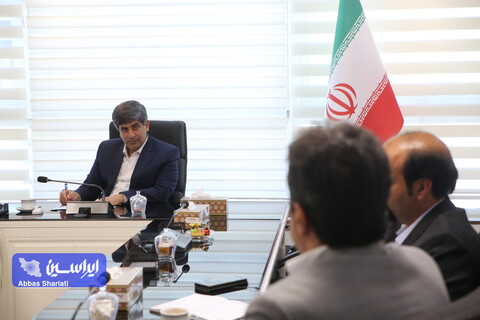 نشست هم‌اندیشی مدیرعامل گروه فولادمبارکه با انجمن نوردکاران کشور