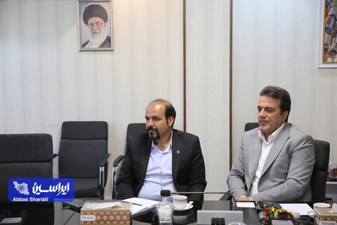 نشست هم‌اندیشی مدیرعامل گروه فولادمبارکه با انجمن نوردکاران کشور