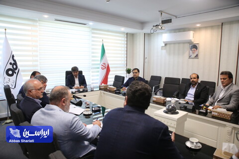 نشست هم‌اندیشی مدیرعامل گروه فولادمبارکه با انجمن نوردکاران کشور