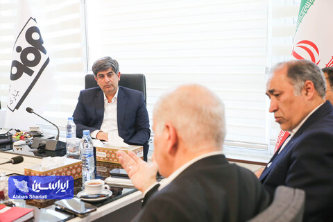 نشست هم اندیشی با مجمع کارآفرینان ایران