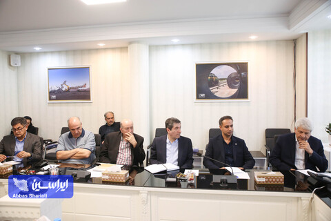 نشست هم اندیشی با مجمع کارآفرینان ایران