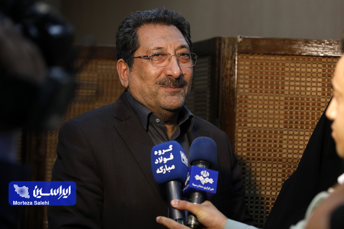برنامه وزارت برای مدیریت بازار ورق‌های فولادی