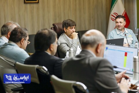 نشست مدیرعامل گروه فولاد مبارکه با مدیران عامل هلدینگ‌های توکا فولاد و آتیه فولاد نقش جهان،