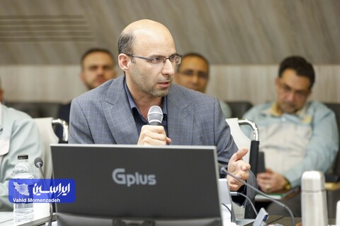 نشست مدیرعامل گروه فولاد مبارکه با مدیران عامل هلدینگ‌های توکا فولاد و آتیه فولاد نقش جهان،
