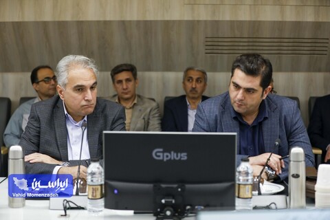 نشست مدیرعامل گروه فولاد مبارکه با مدیران عامل هلدینگ‌های توکا فولاد و آتیه فولاد نقش جهان،