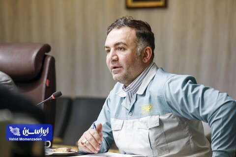 نشست مدیرعامل گروه فولاد مبارکه با مدیران عامل هلدینگ‌های توکا فولاد و آتیه فولاد نقش جهان،