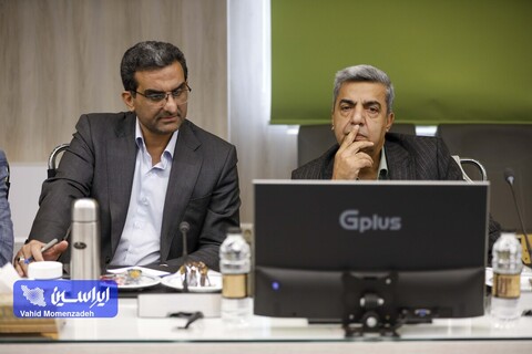 نشست مدیرعامل گروه فولاد مبارکه با مدیران عامل هلدینگ‌های توکا فولاد و آتیه فولاد نقش جهان،