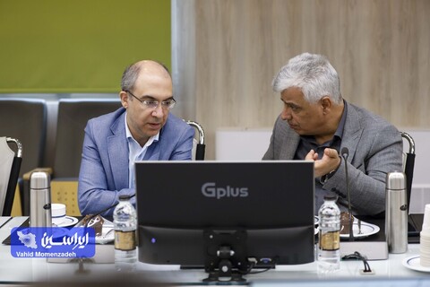 نشست مدیرعامل گروه فولاد مبارکه با مدیران عامل هلدینگ‌های توکا فولاد و آتیه فولاد نقش جهان،